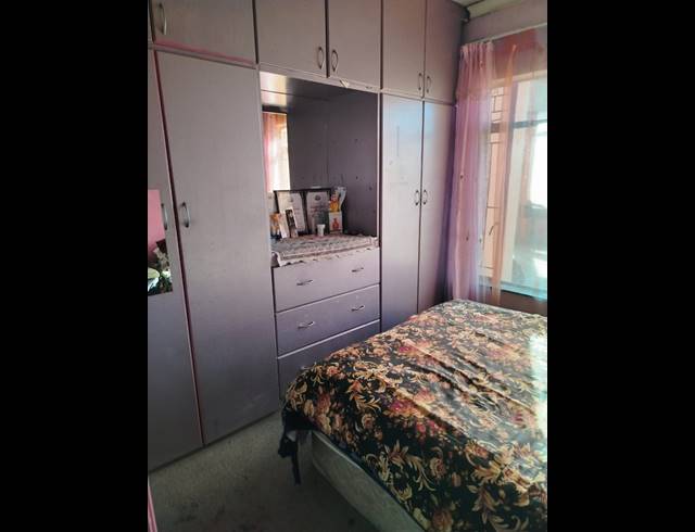 3 BEDROOM FREEHOLD FOR SALE IN SUNSET VIEW